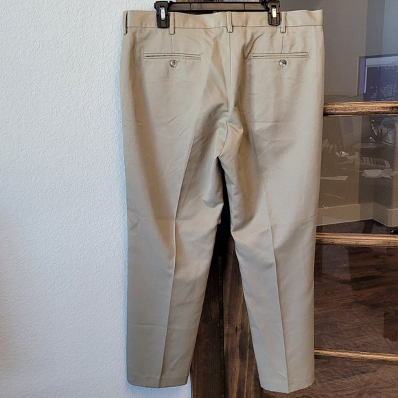 Van Heusen Pants Mens Van Heusen Traveler Pants Poshmark